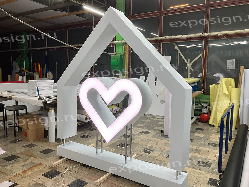 пресс волл с подсветкой аренда москва